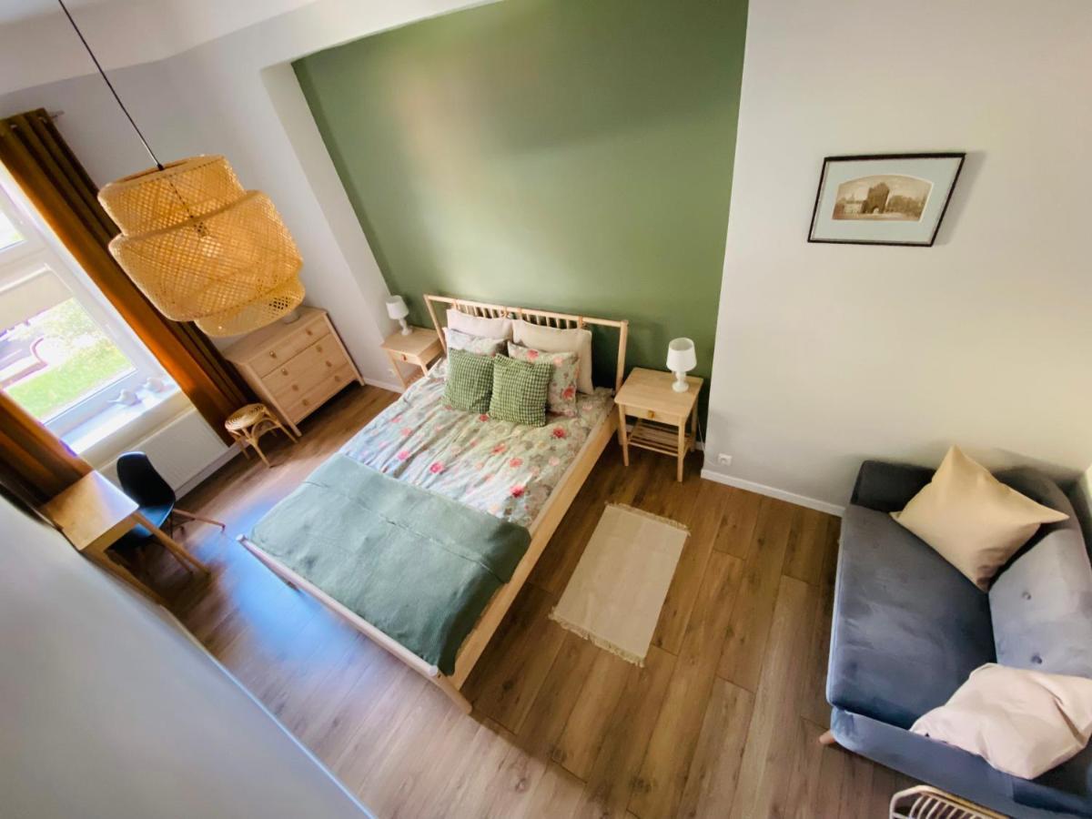 Апартаменти Apartament Pod Lipami Ольштин Екстер'єр фото